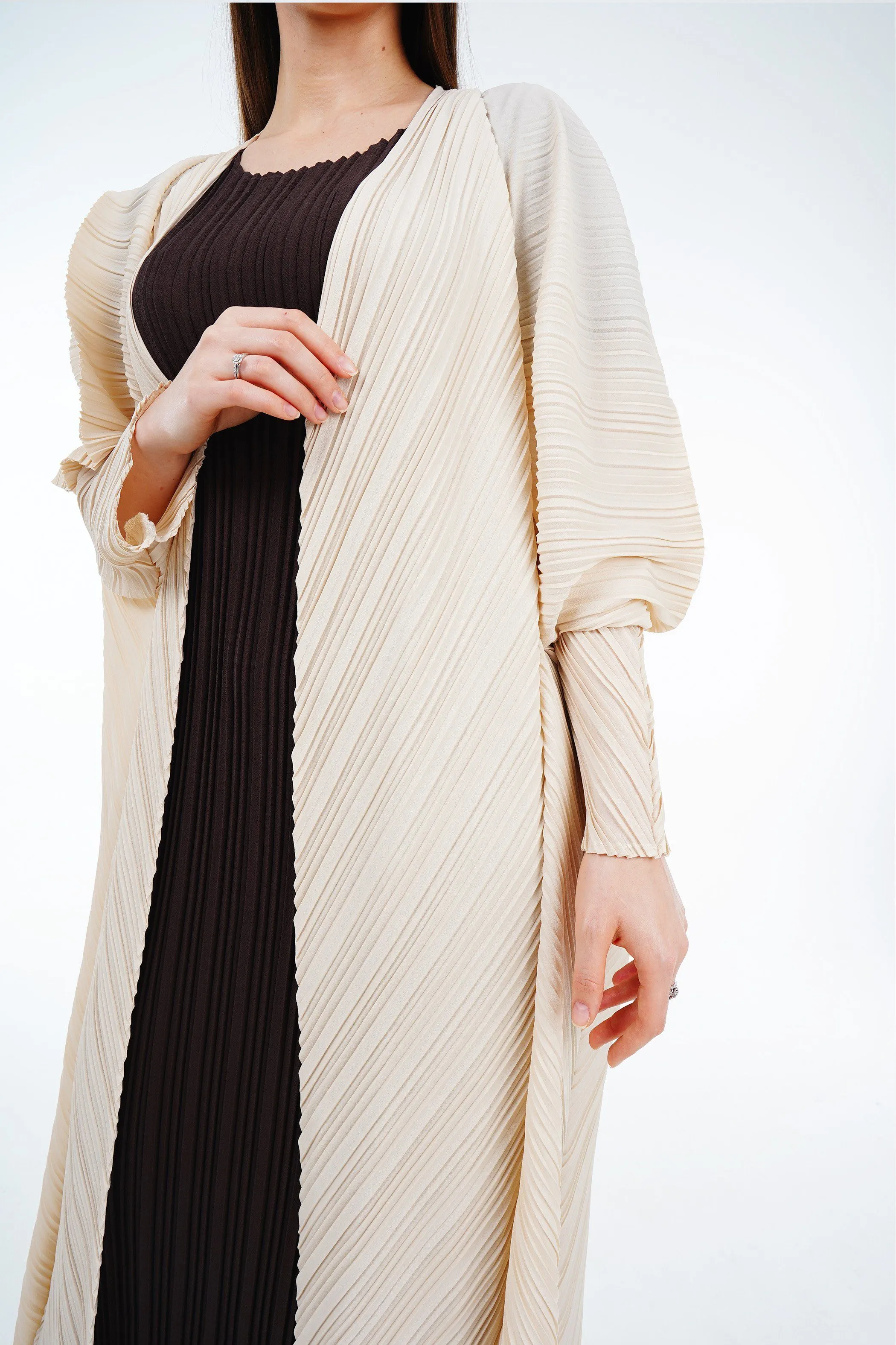 Abaya Pleated With Mutton Sleeve