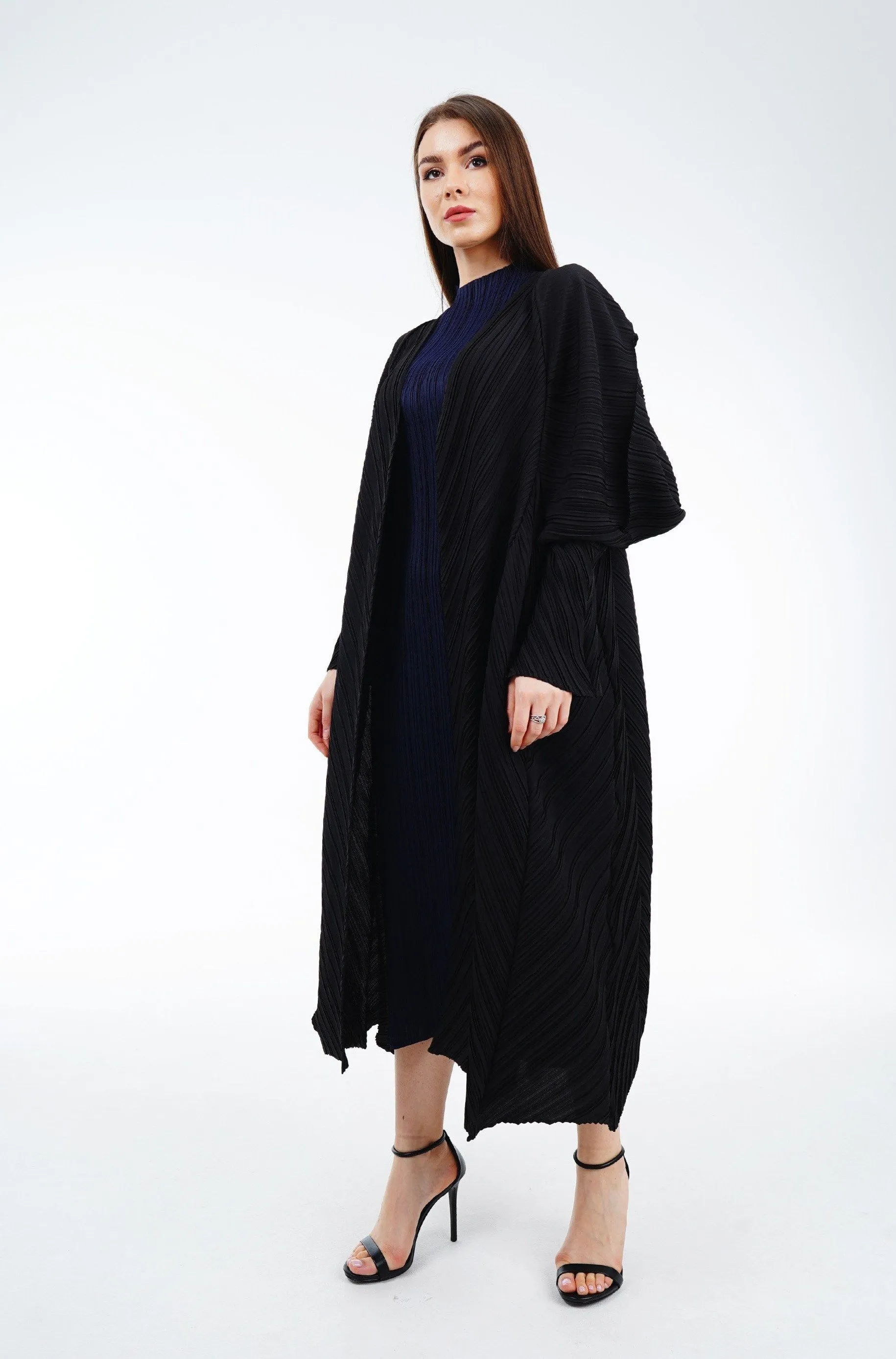 Abaya Pleated With Mutton Sleeve