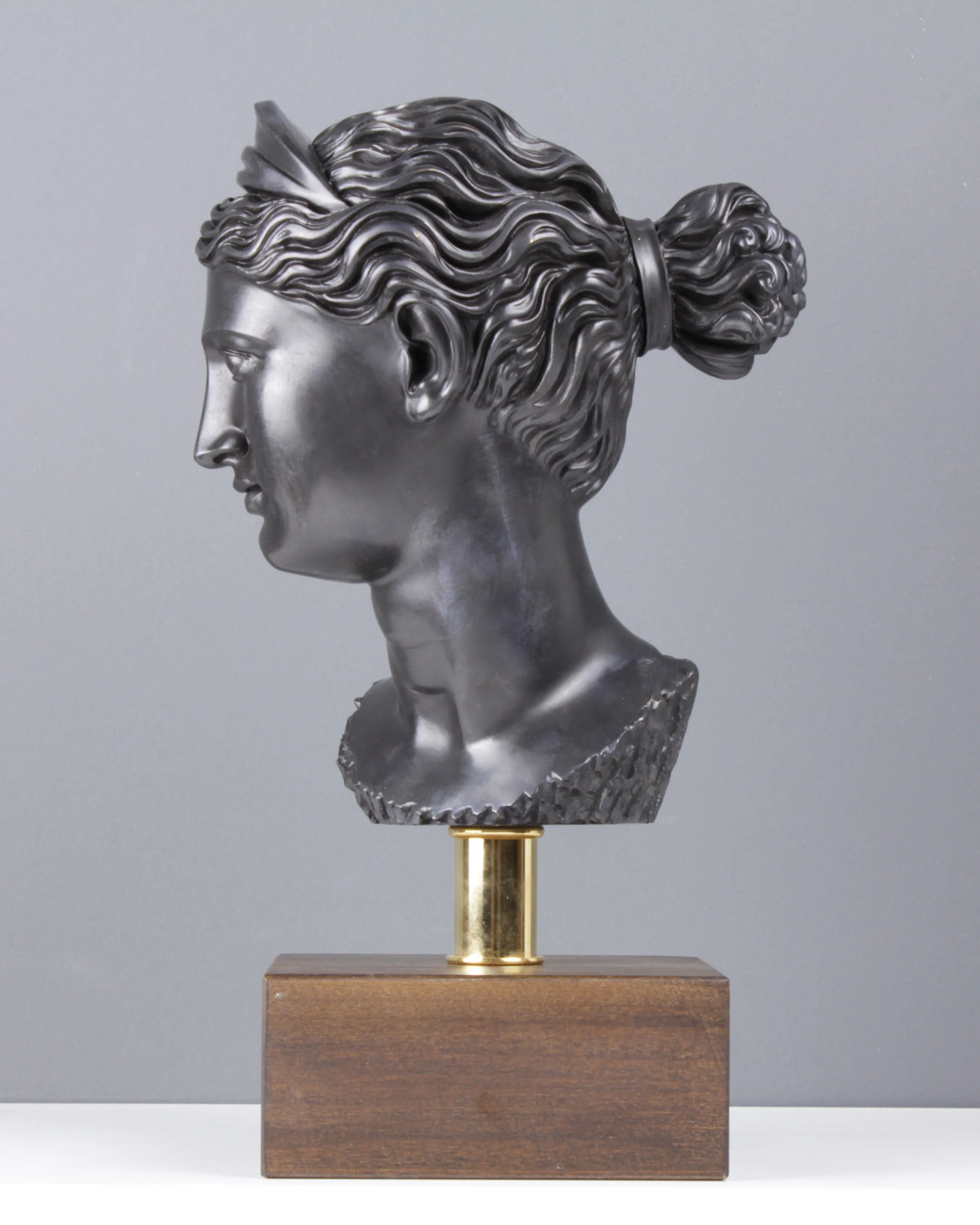 Bust of Artemis - Olympian God (Bronze)