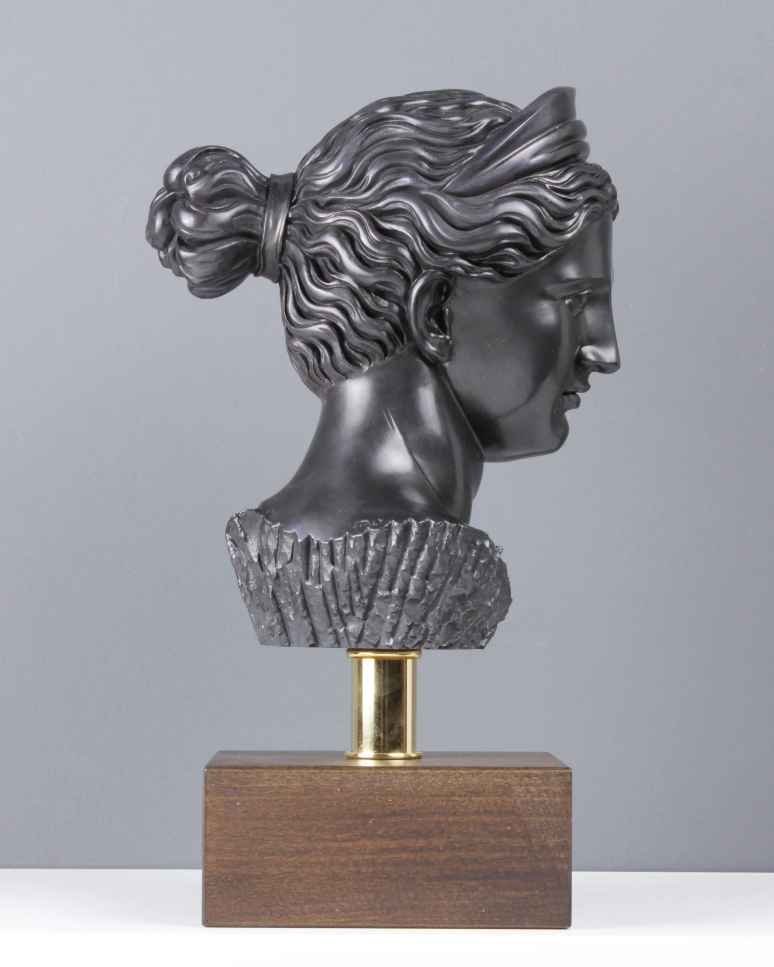 Bust of Artemis - Olympian God (Bronze)