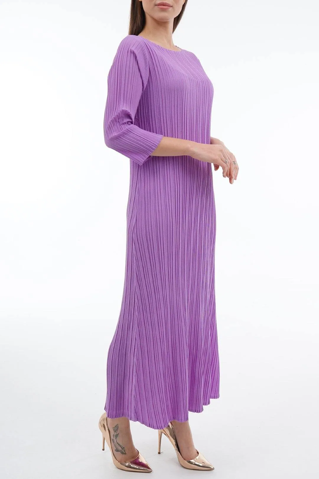 Dael Pleated 3/4 Sleeve Dress (Slim Fit)