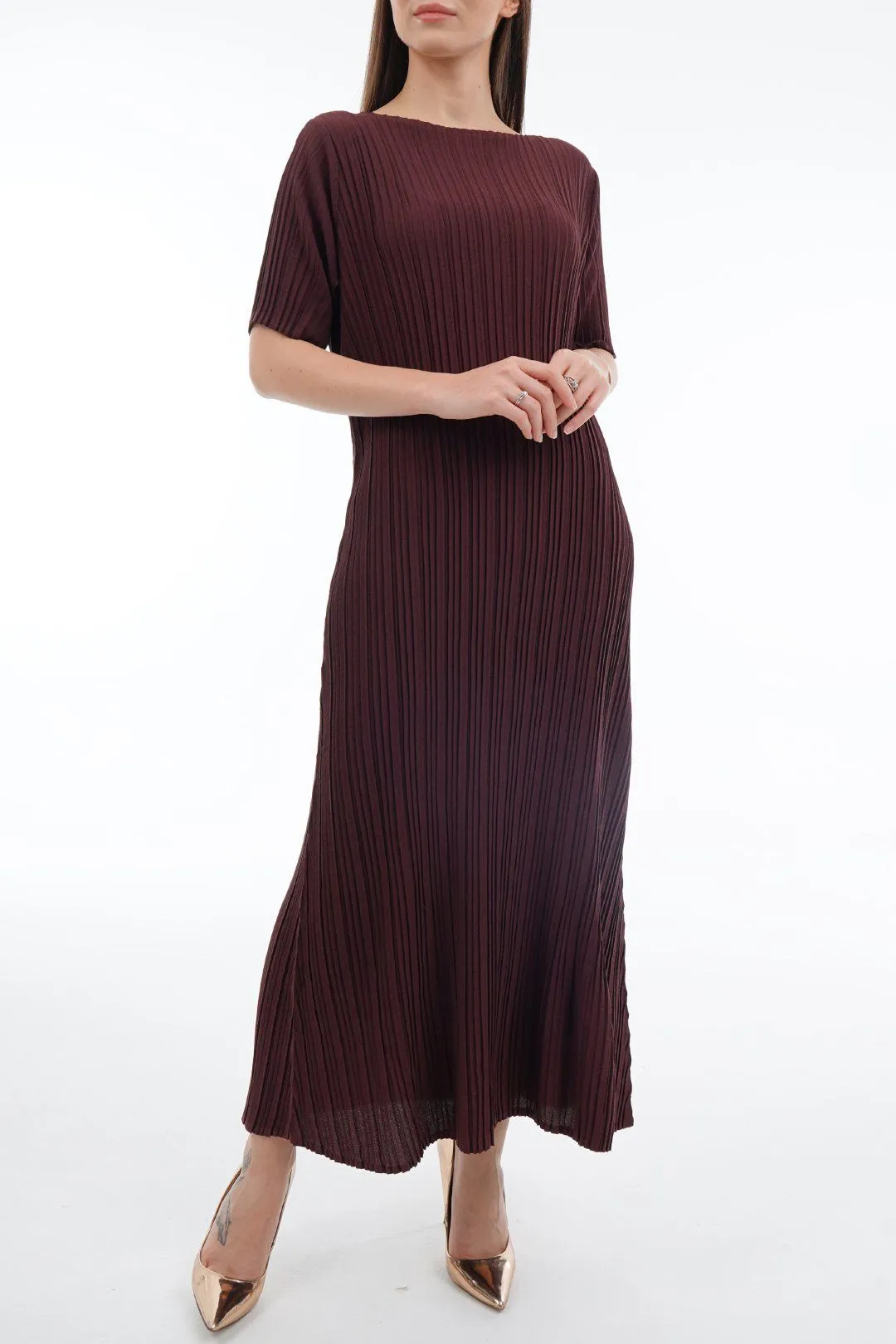 Dael Pleated Short Sleeve Dress (Slim Fit)