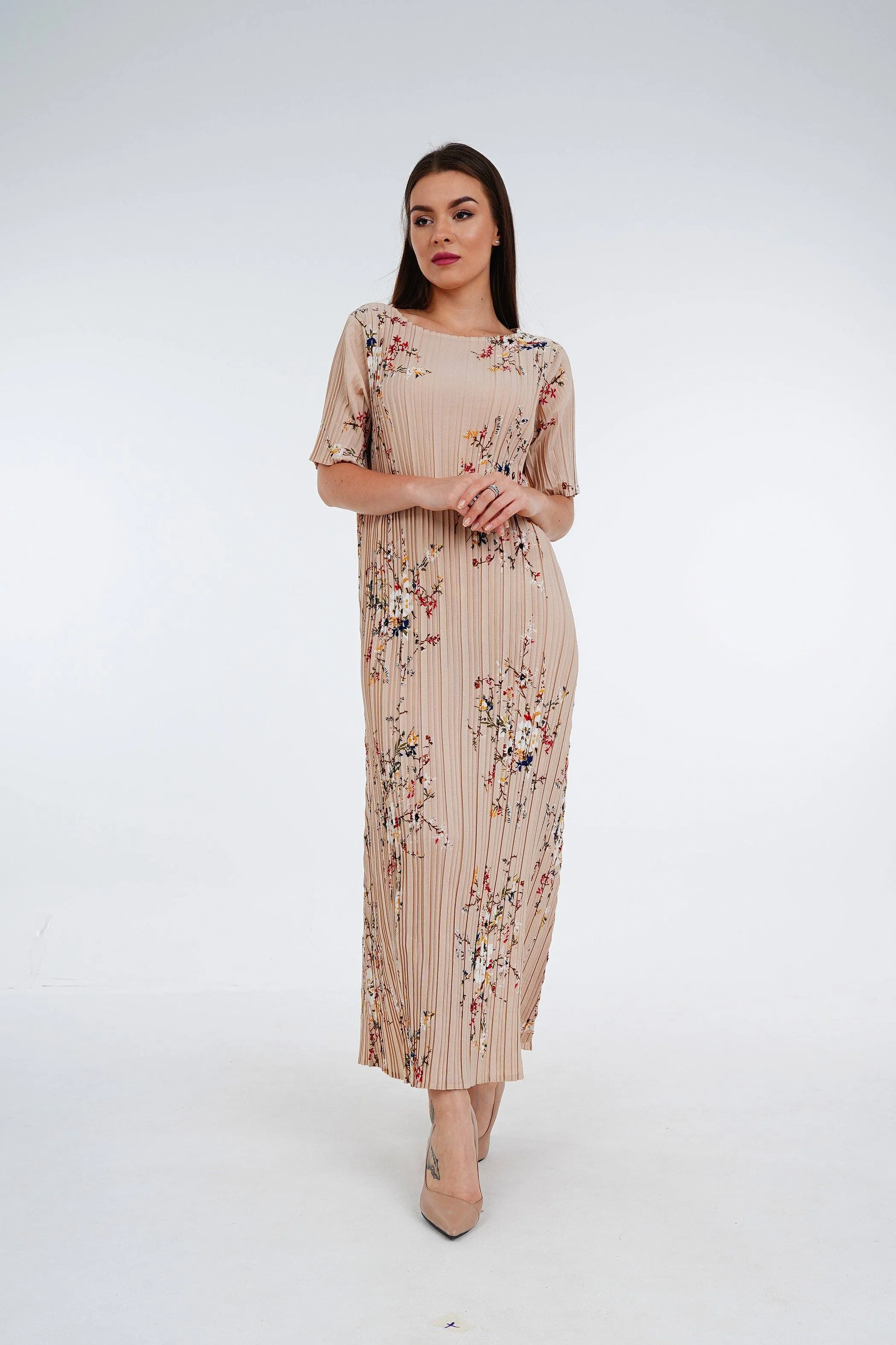 Dael Pleated Short Sleeve Floral Dress (Slim Fit)