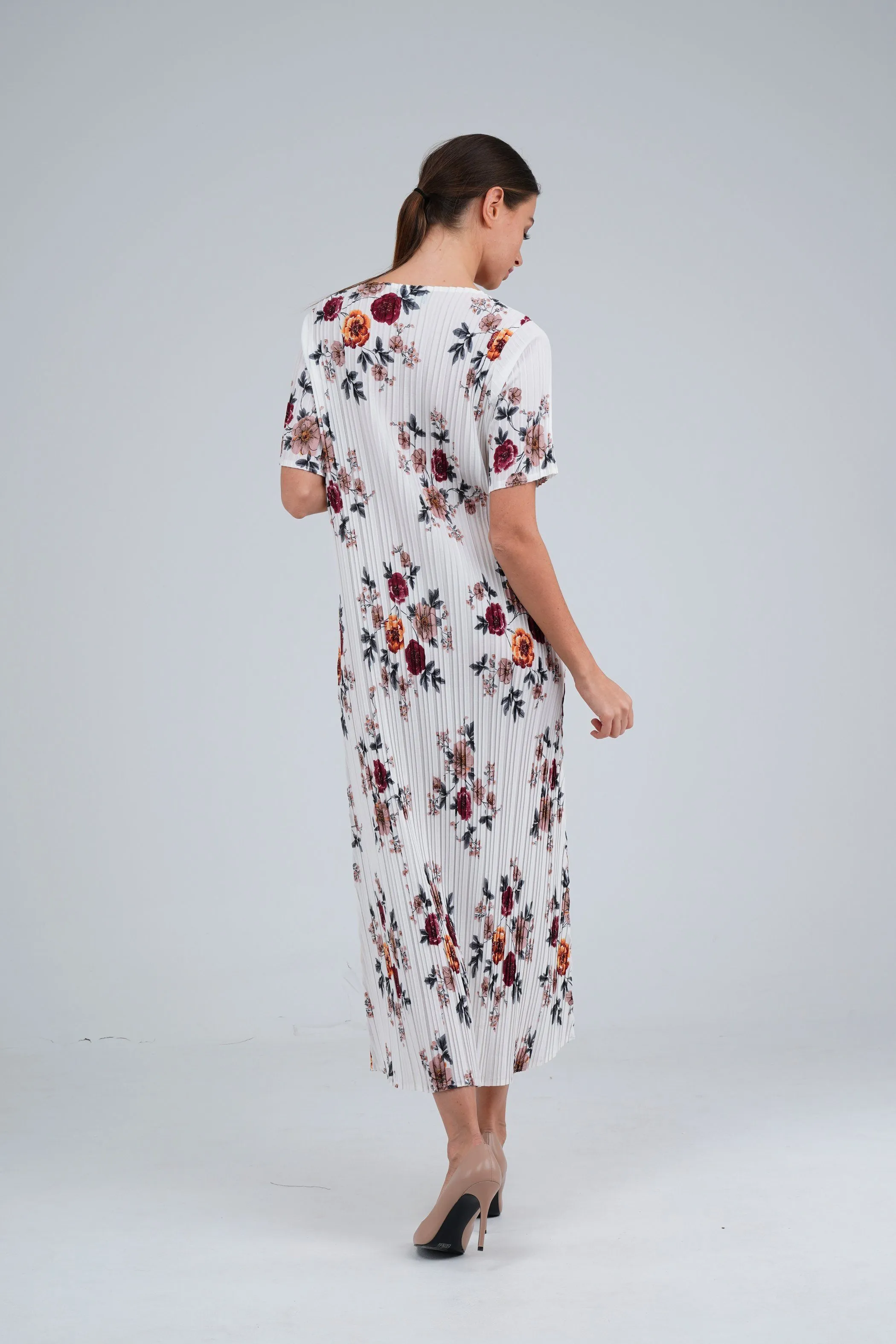 Dael Pleated Short Sleeve Floral Dress (Slim Fit)