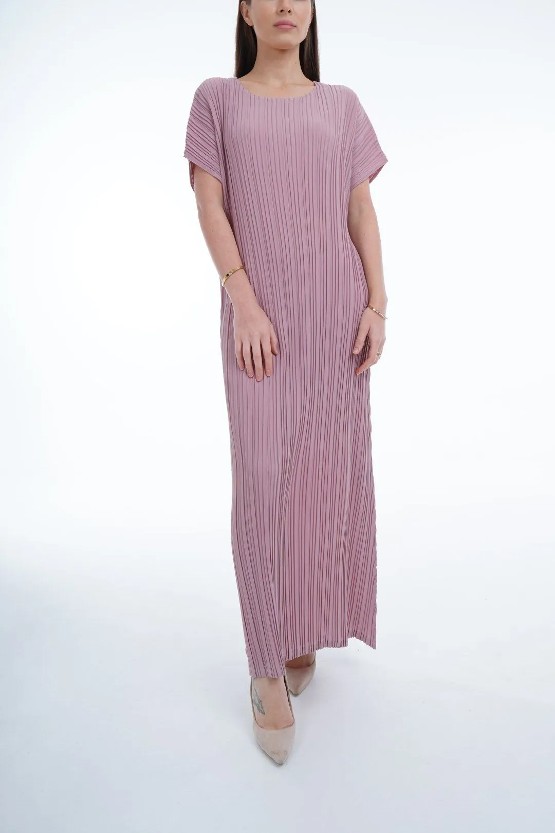 Delma Short Sleeve Pleated Dress