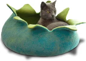 Distinctly Himalayan Wool Pet Basket Aqua & Green