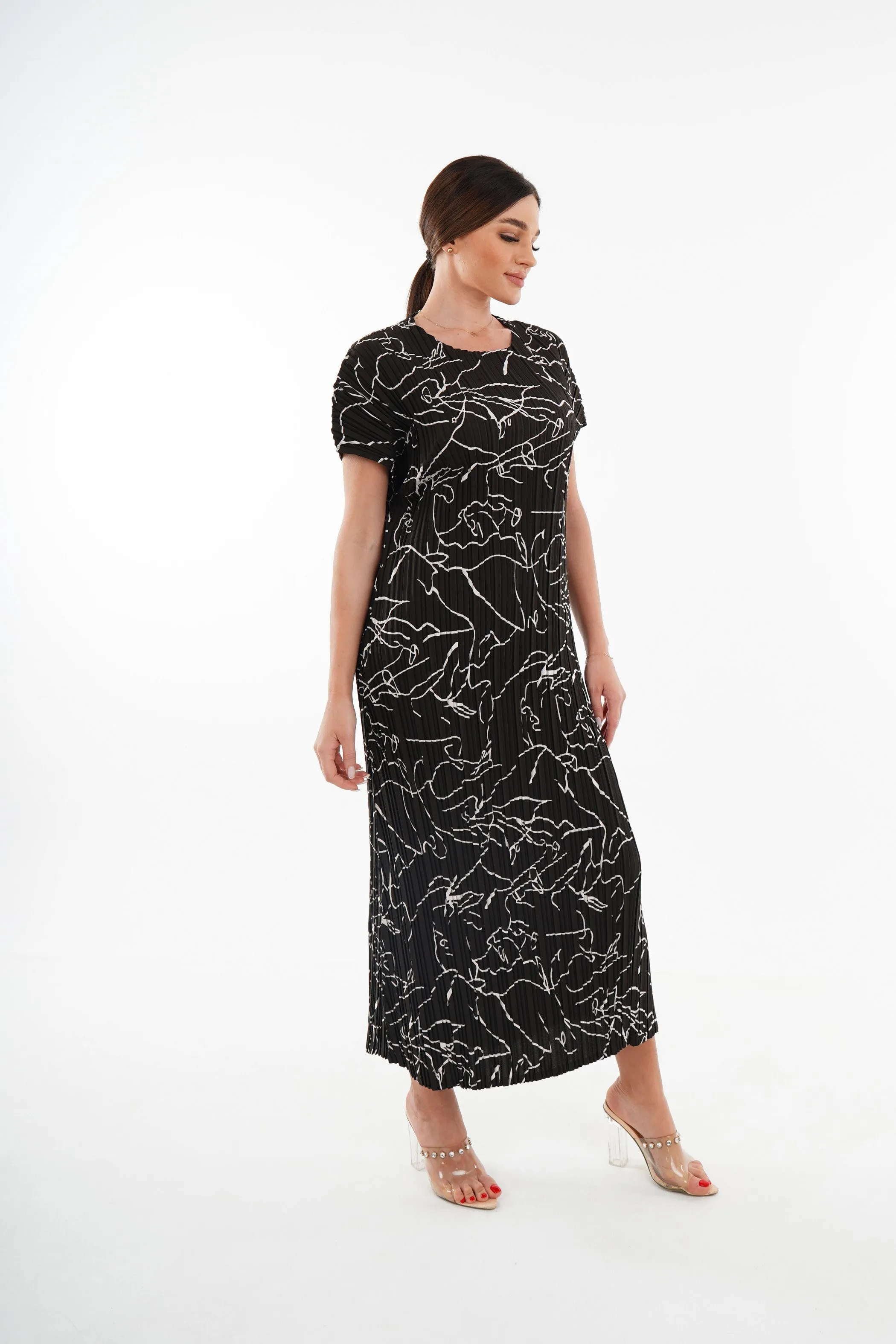 Doreen Pleated Cap Sleeve Floral Dress