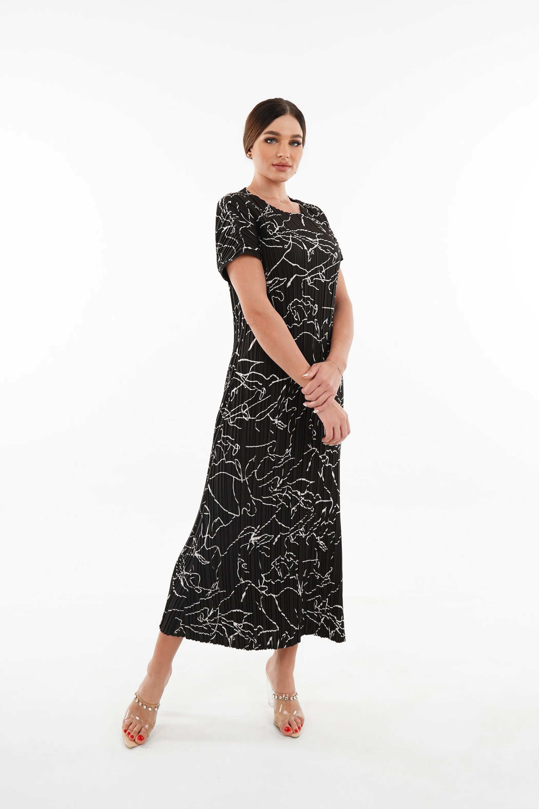 Doreen Pleated Cap Sleeve Floral Dress