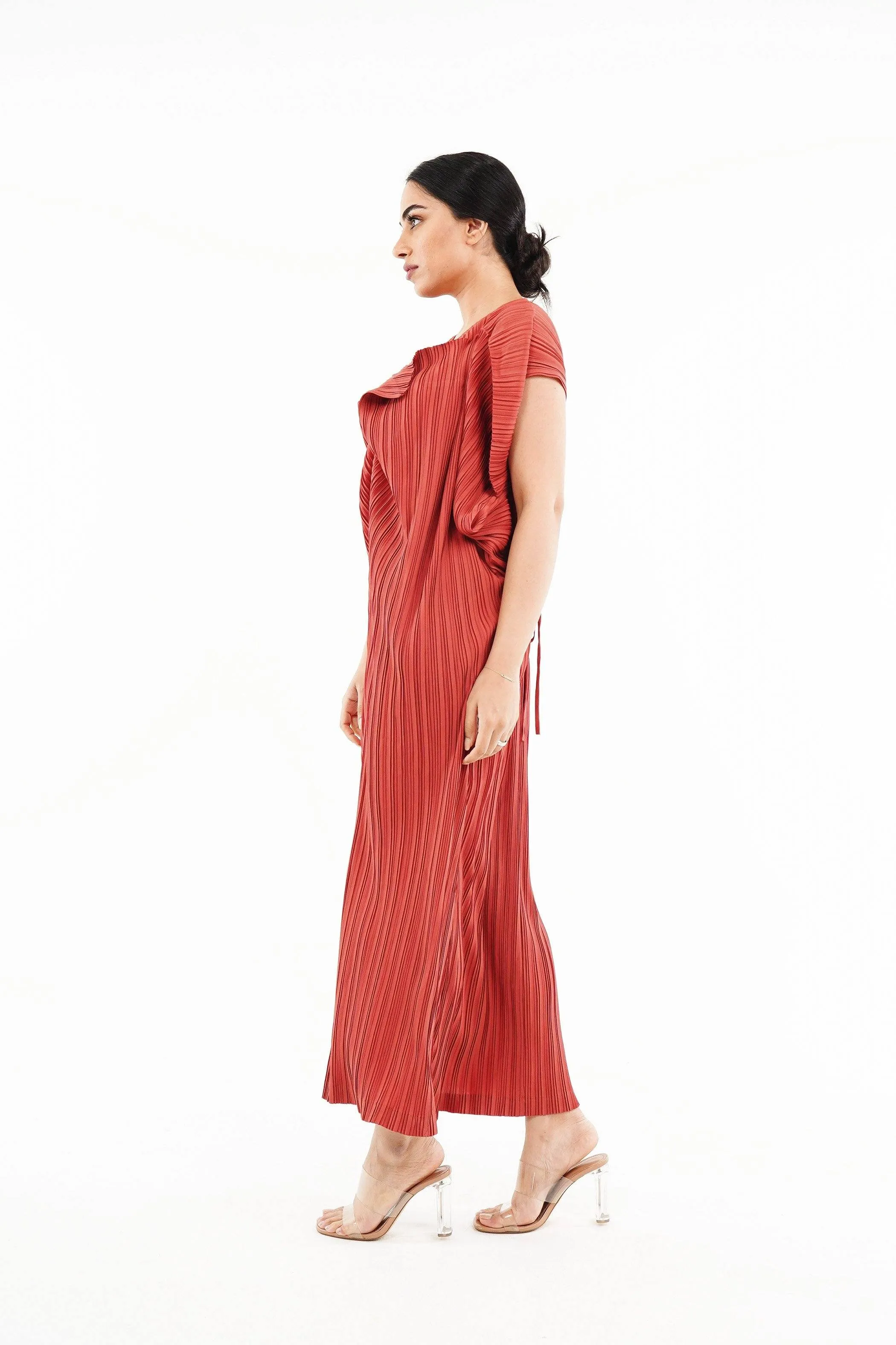 Duperre Pleated Dress With Chelsea Collar