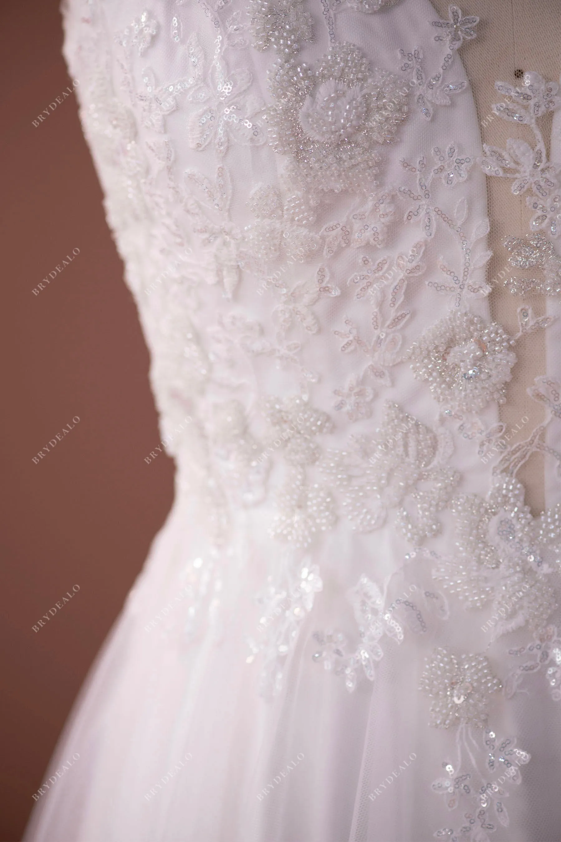 Elegant Sleeveless Lace Tulle Destination Wedding Ball Gown