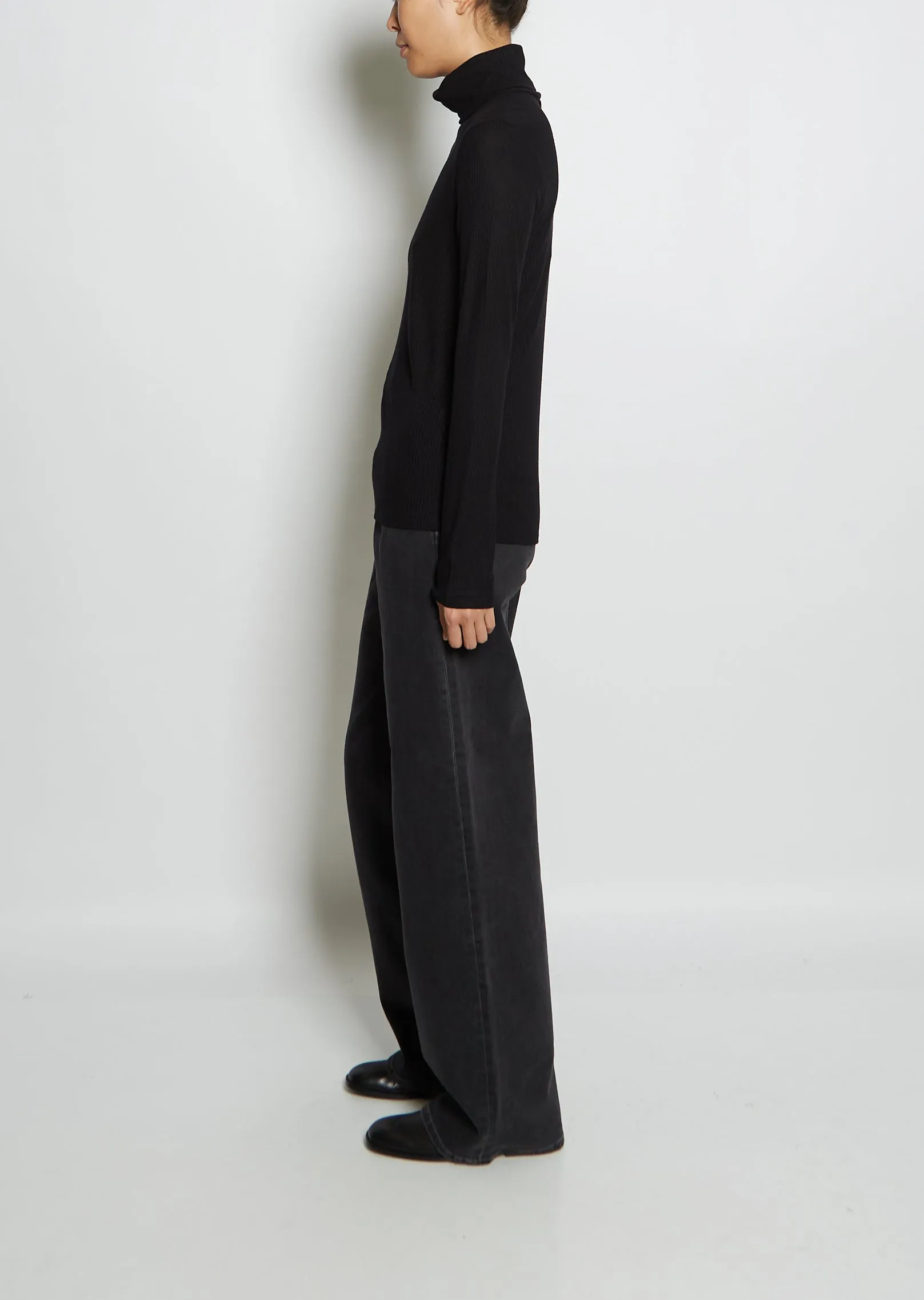 Gallinaran Viscose Wool Turtleneck Tee— Black