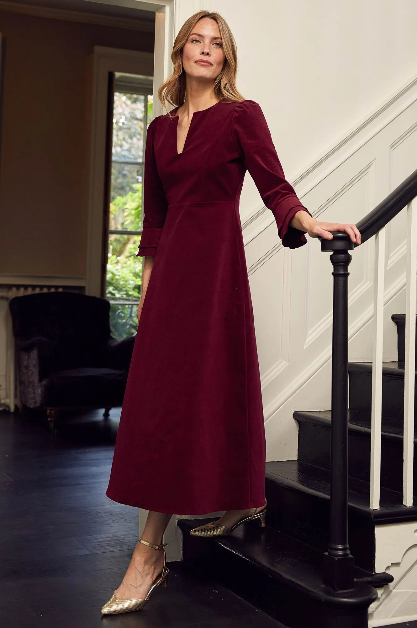 Jocelyn V-Neck 3/4 Sleeve Stretch Corduroy Dress | Wine