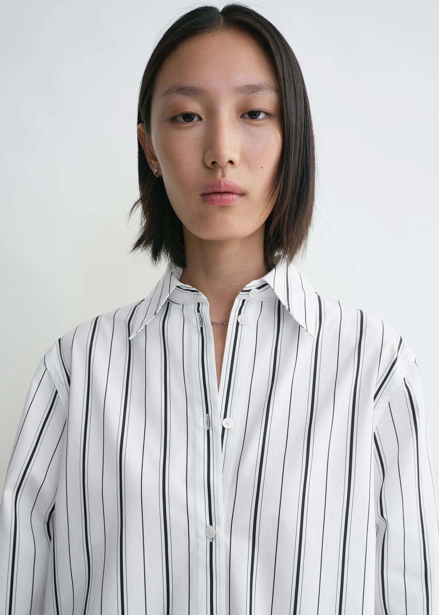 Kimono-sleeve striped shirt white/black