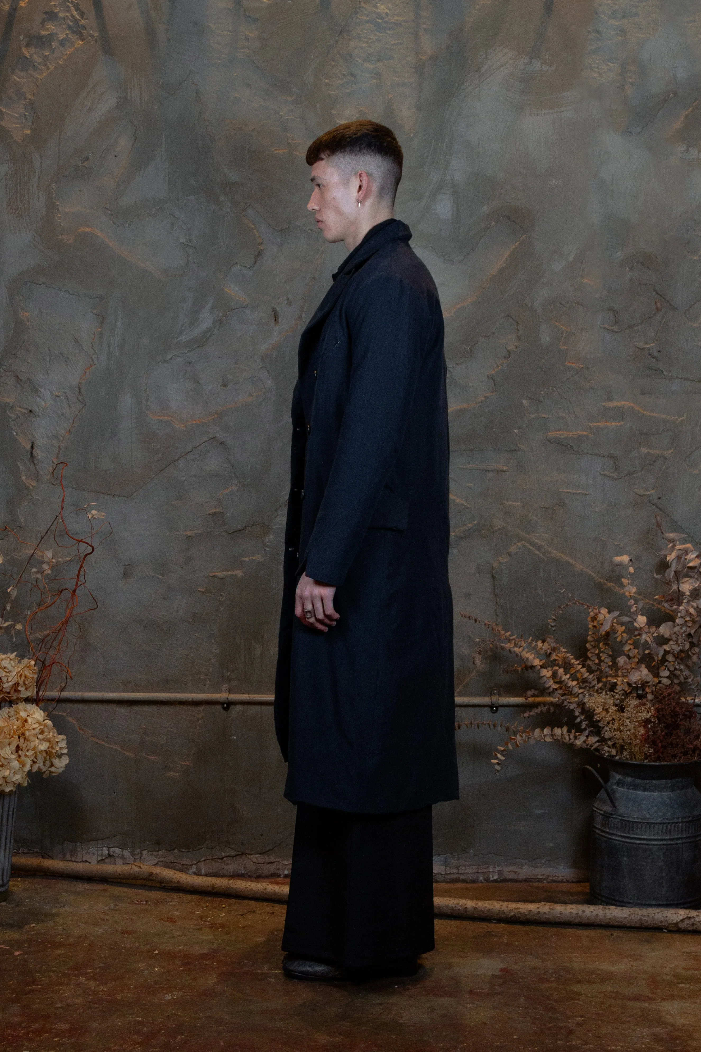 Long peak lapel coat dark navy