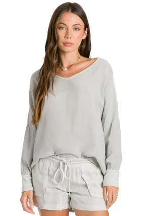 Long Sleeve V-Neck Pullover