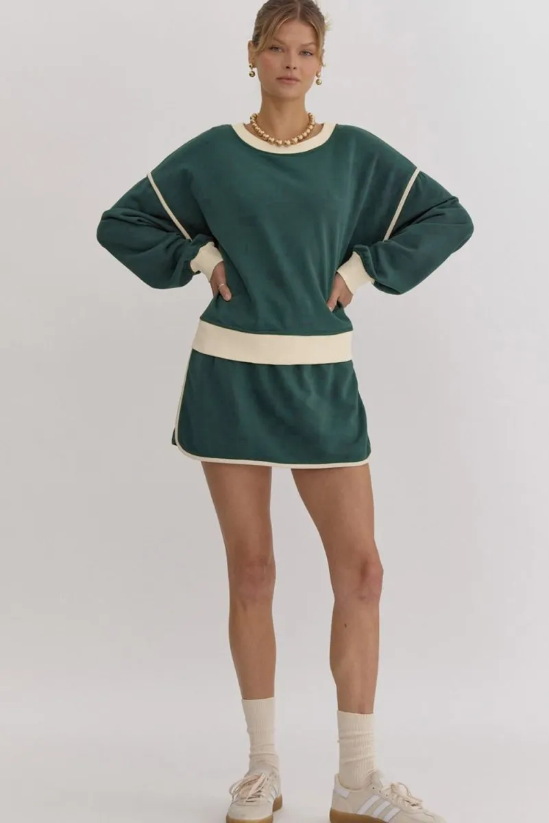 Loose Pullover and Lace-up Waist Skort Set