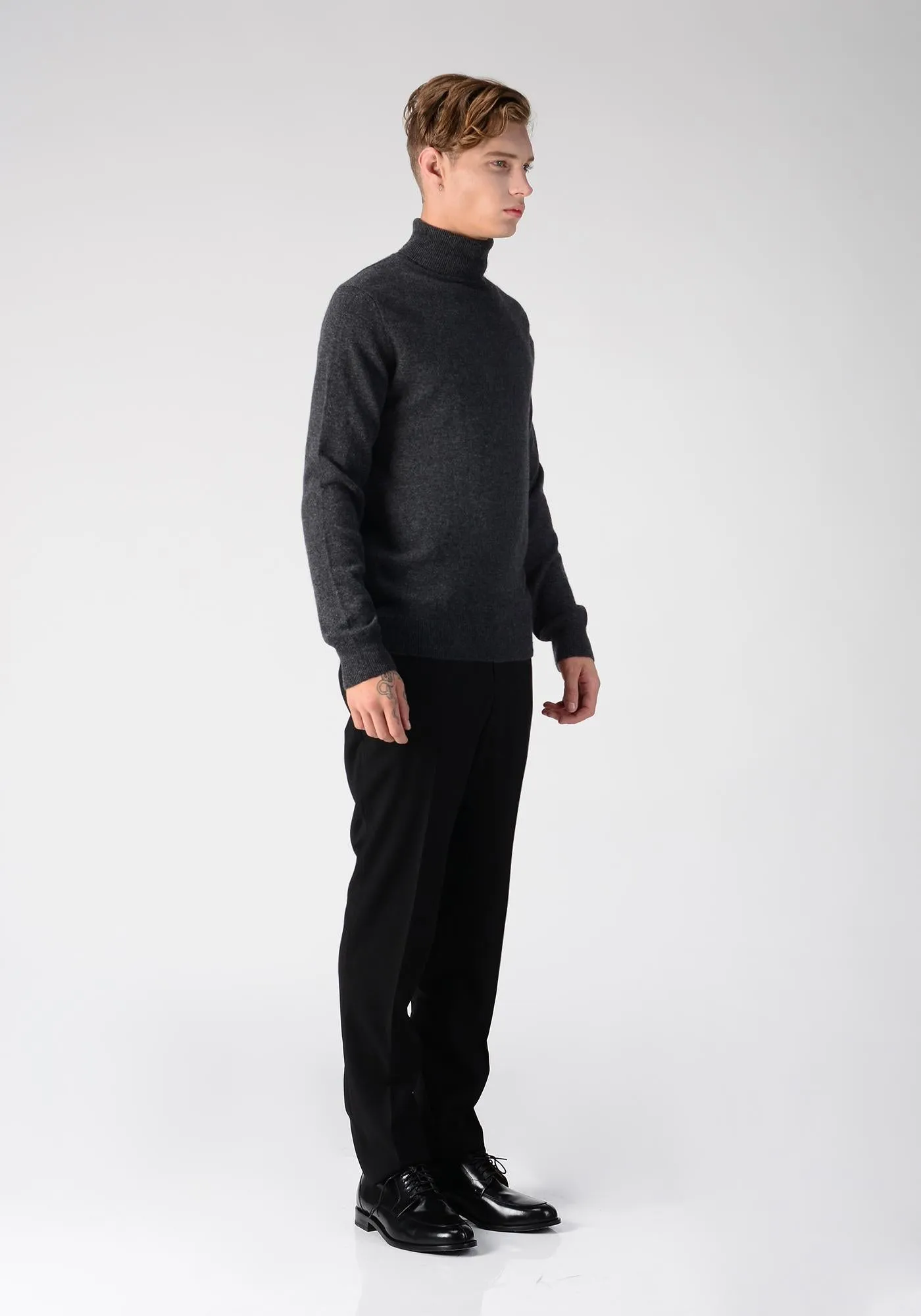 Men Turtleneck Sweater_Graphite