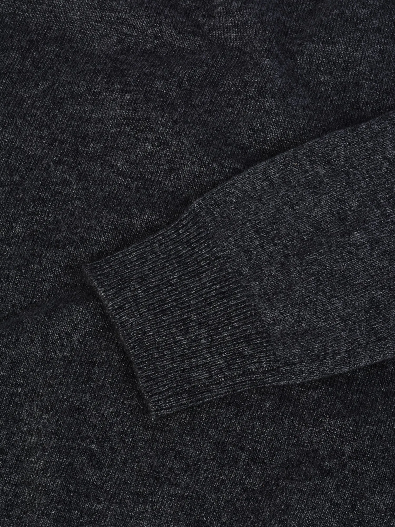 Men Turtleneck Sweater_Graphite