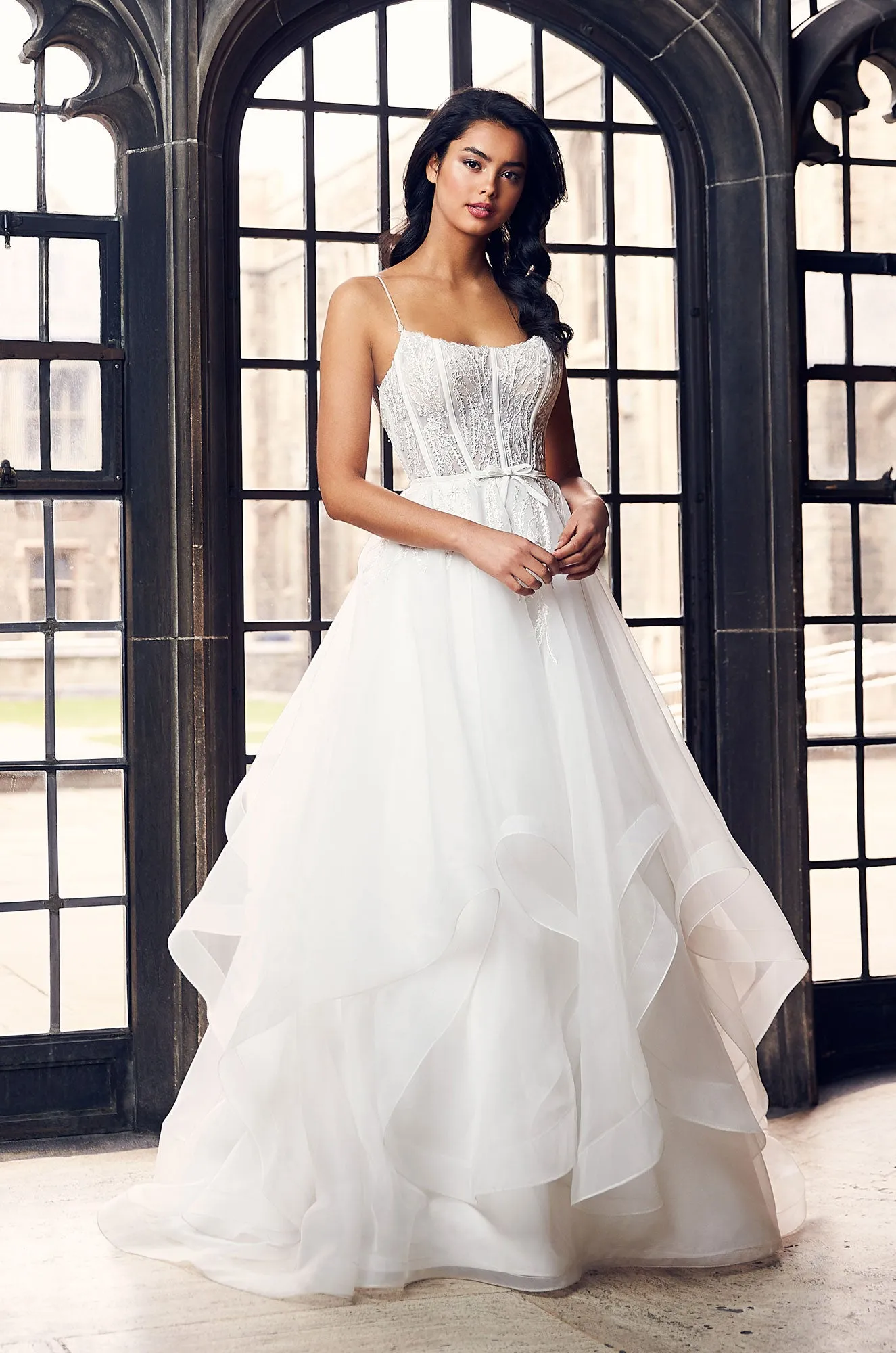 Paloma Blanca 4911 Wedding Dress Sample