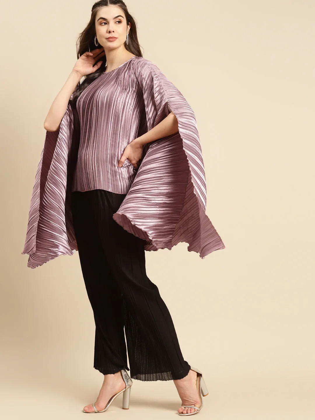 Pre-pleated kaftan top