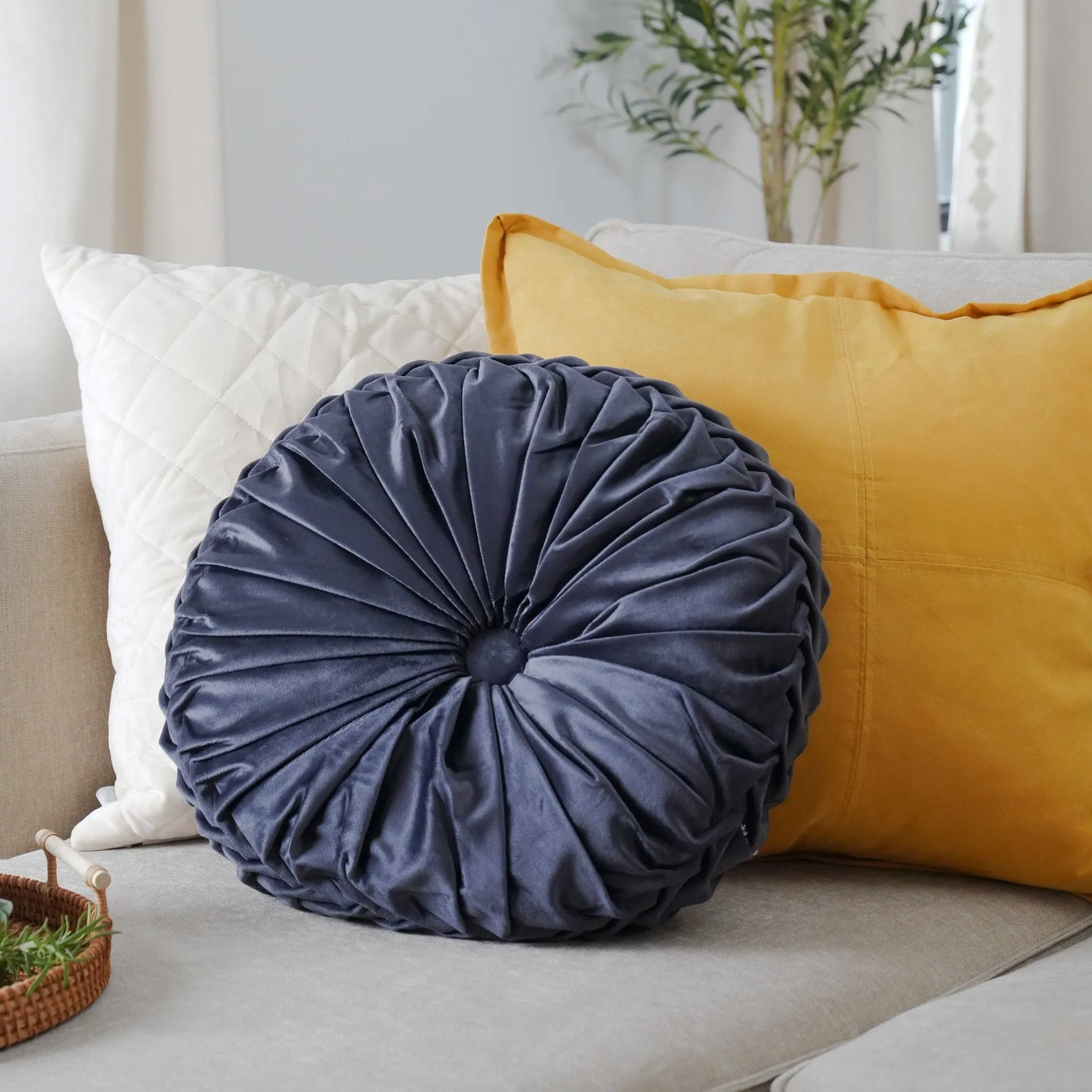 Round Pleated Soft Velvet Throw Pillow