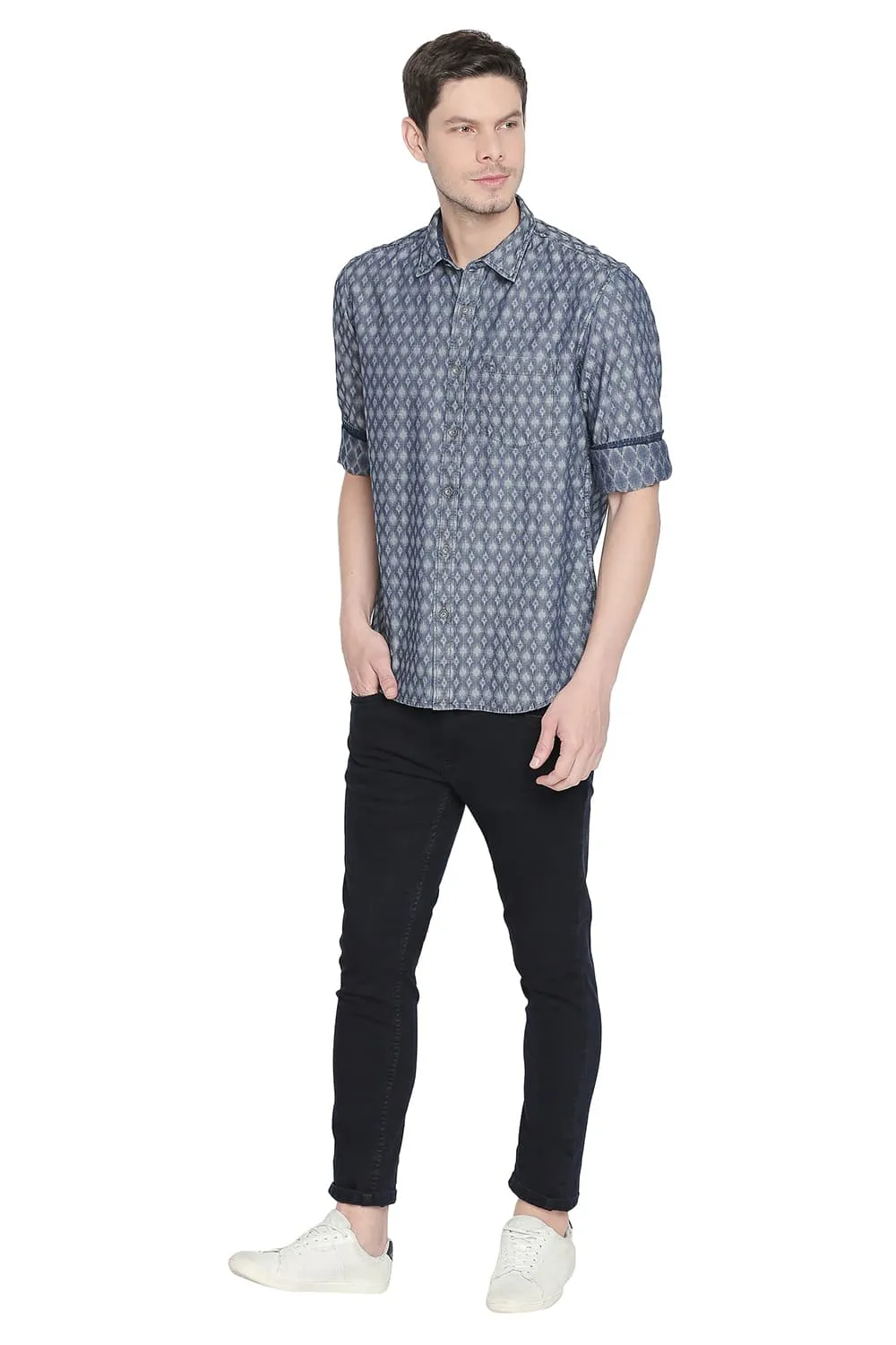 Slim Fit Jacquard Shirt