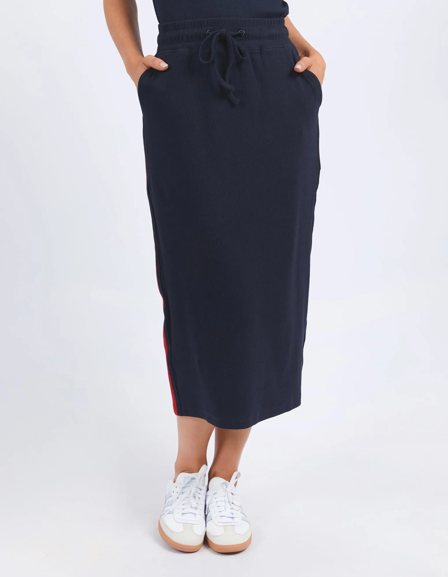 Stabilize Skirt - Navy - Foxwood