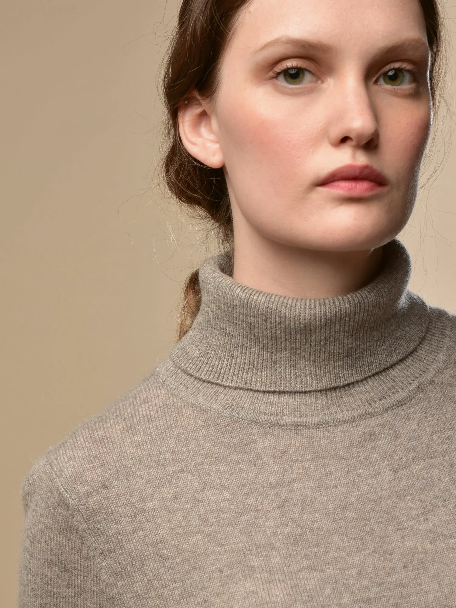 Turtleneck Dress_Beige