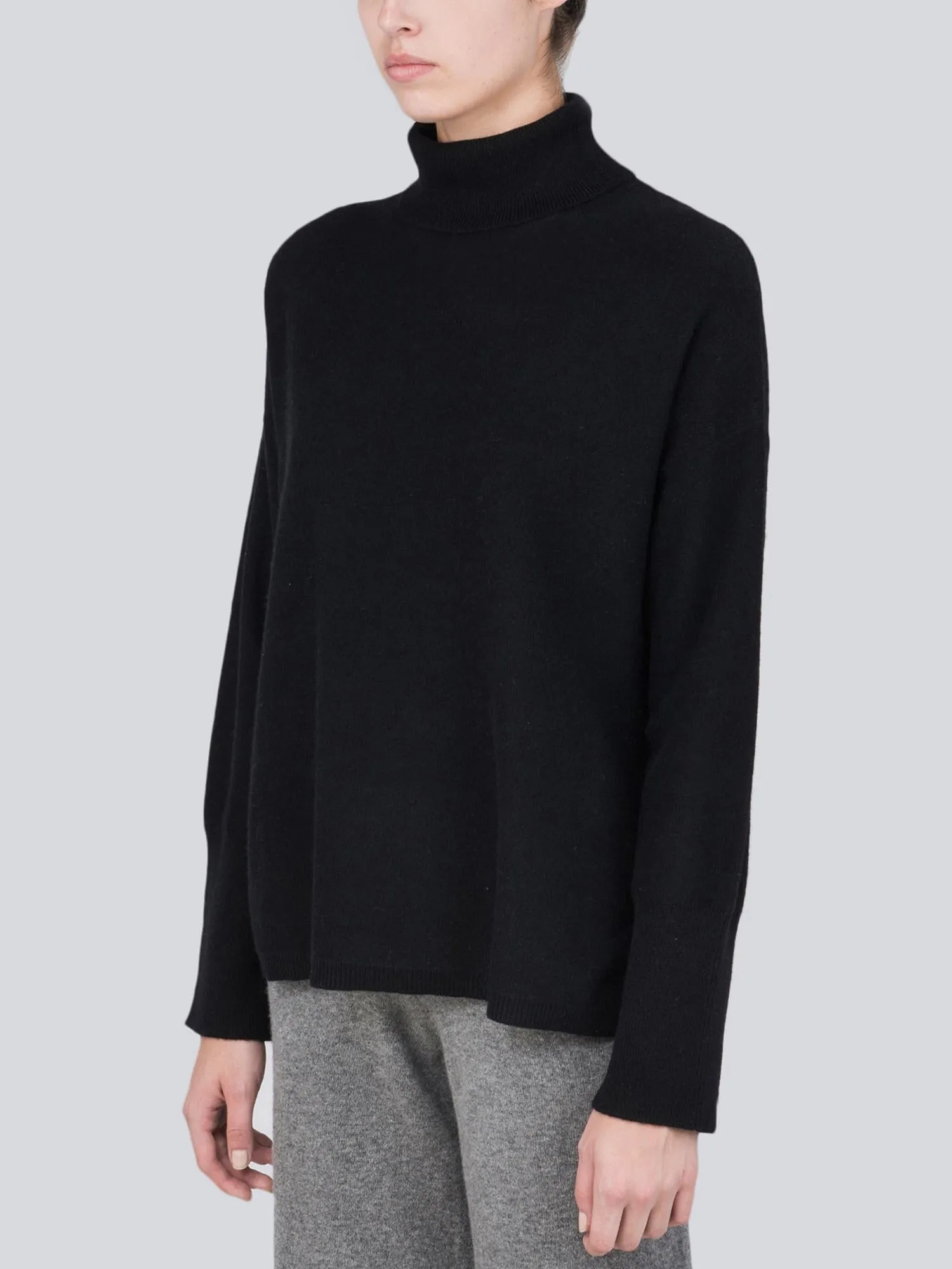 Turtleneck Loosefit Tunic_Black